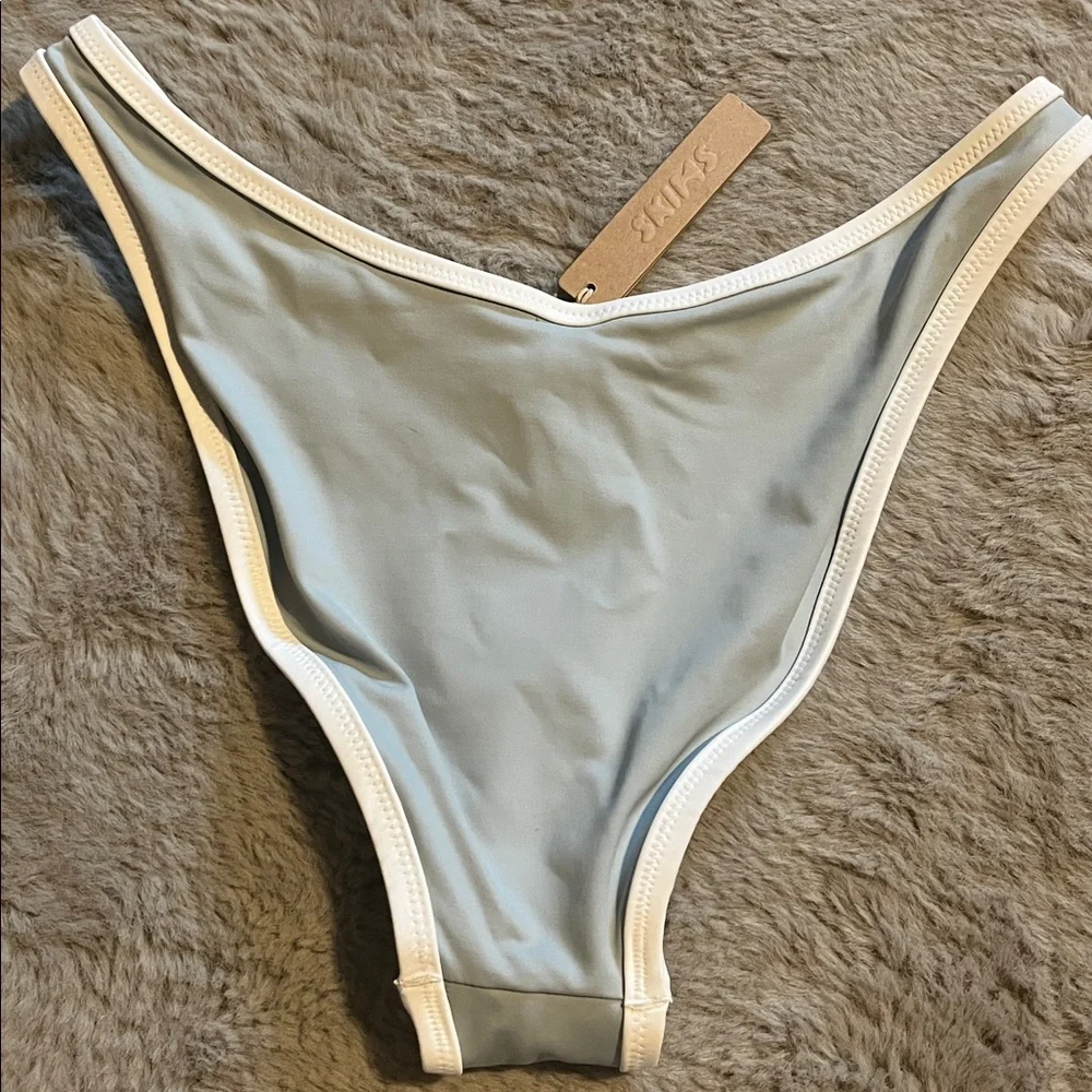 NWT SKIMS Sporty Zipper Swim Bikini Bottom